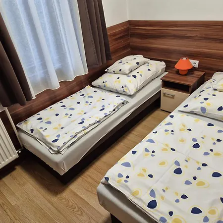 Crystal Sosto * Nyíregyháza